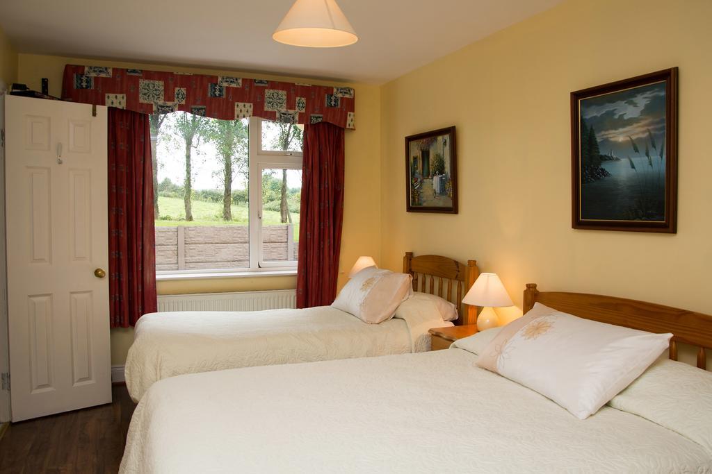 Knights Haven Bed & Breakfast Glin ภายนอก รูปภาพ