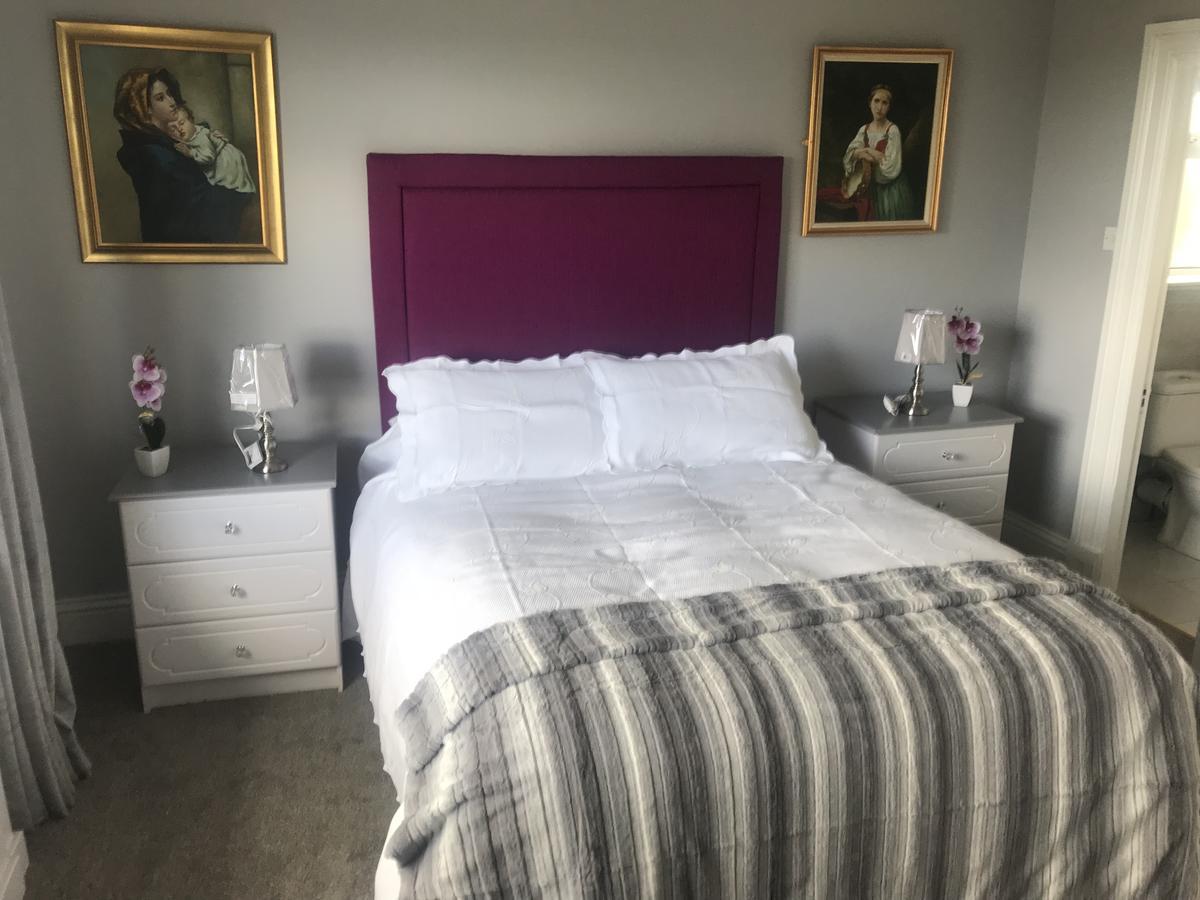 Knights Haven Bed & Breakfast Glin ภายนอก รูปภาพ