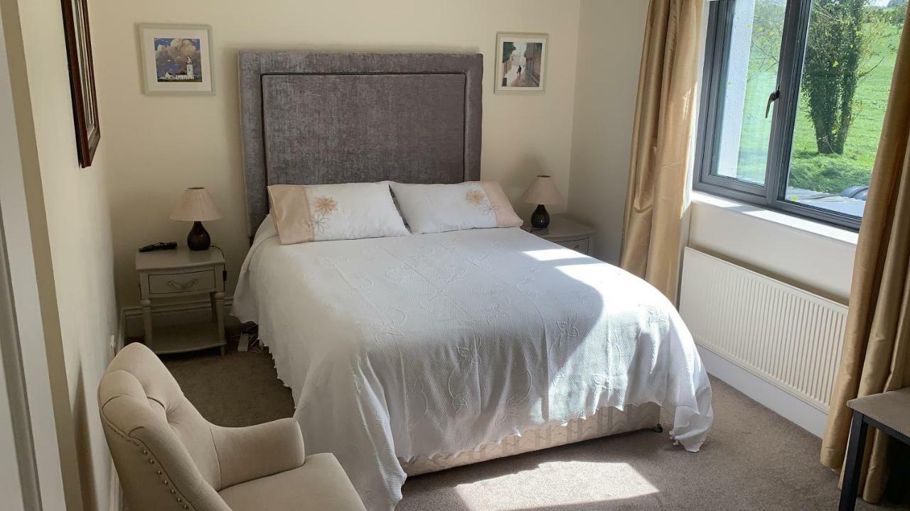 Knights Haven Bed & Breakfast Glin ภายนอก รูปภาพ